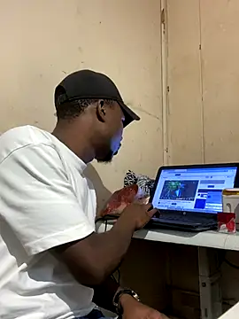 Ndodemnyamaxh online show from November 2025 05:52:02 AM