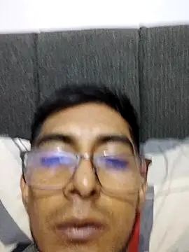 Jonathan198712 online show from November 2025 09:33:02 AM