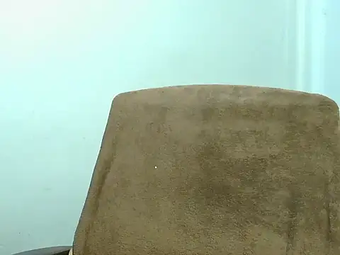 Snapshot of roja-1 chatting on November 2025 04:15:01 AM roja-1 online show from November 2025 04:15:01 AM