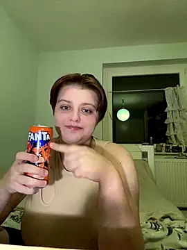 Francine Wilma online show from November 2025 05:56:01 PM