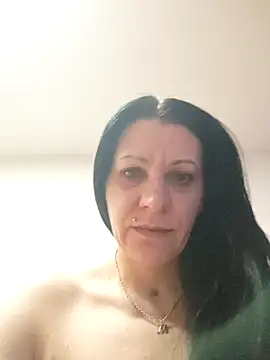 SugarDiamonds online show from February 2025 07:50:02 AM