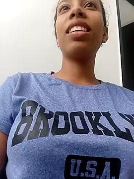 Ari 1217 online show from November 2025 09:39:01 PM