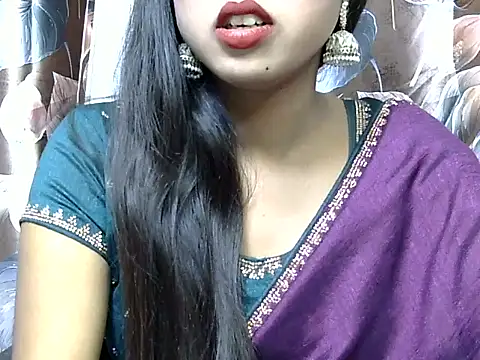 hottest mahi online show from November 2025 04:19:02 PM