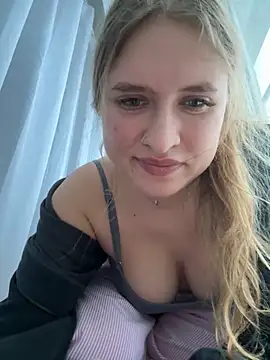 Eva Renny online show from November 2025 11:10:01 AM