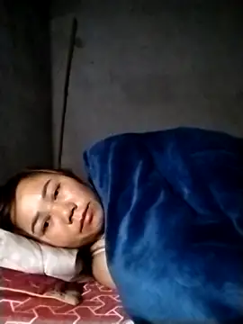 Snapshot of be-yeu chatting on November 2025 10:45:01 PM be-yeu online show from November 2025 10:45:01 PM