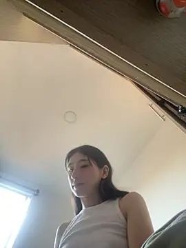 Snapshot of Emily_6783 chatting on November 2025 10:10:02 PM Emily 6783 online show from November 2025 10:10:02 PM