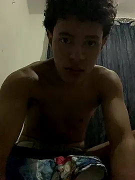 santicastroles online show from November 2025 03:29:02 AM