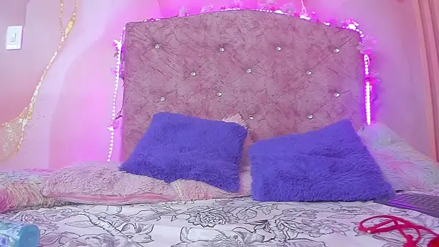 Snapshot of zoe_evil_ chatting on November 2025 11:10:01 AM zoe evil online show from November 2025 11:10:01 AM