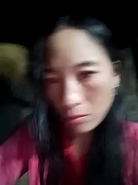 Snapshot of oanh-oanhbay chatting on November 2025 12:16:01 PM oanh-oanhbay online show from November 2025 12:16:01 PM