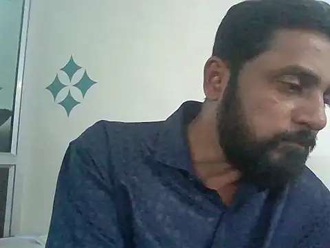 RubyEntity online show from November 2025 07:18:02 AM