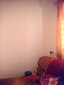 RubyEntity online show from November 2025 05:46:01 AM