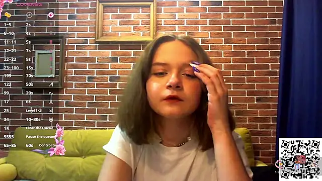 AlissaGerardo online show from November 2025 12:18:01 PM