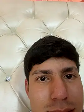 Danmaru23 online show from November 2025 06:35:02 AM