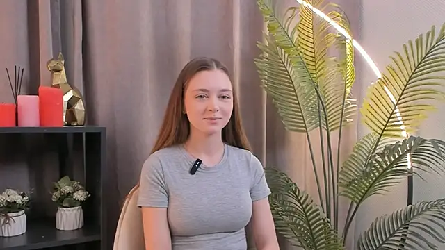 AnhMounkes online show from November 2025 07:19:01 AM