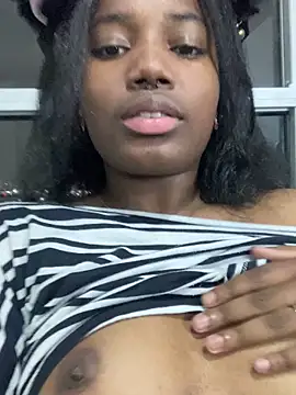 Snapshot of _annia chatting on November 2025 12:00:01 AM annia online show from November 2025 12:00:01 AM