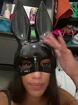 Mari2419 online show from November 2025 11:22:01 AM