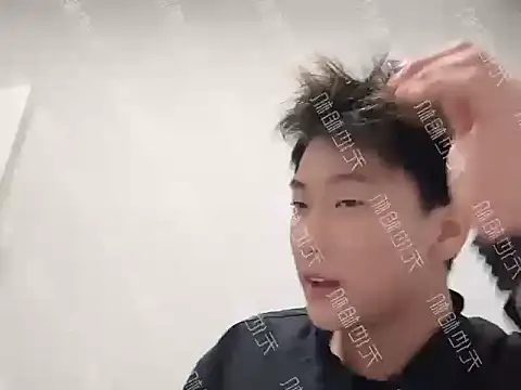 yangyang2006 online show from November 2025 10:38:01 AM