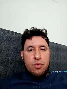 Emanuel00 - online show from November 2025 04:07:01 PM