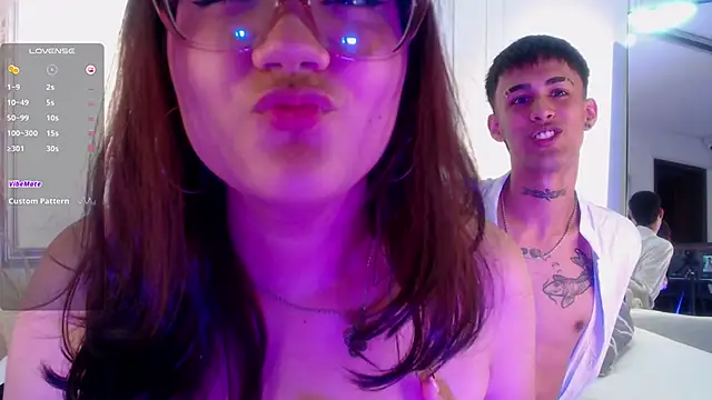 Snapshot of Aitana_valverde chatting on November 2025 07:48:02 PM Aitana valverde online show from November 2025 07:48:02 PM