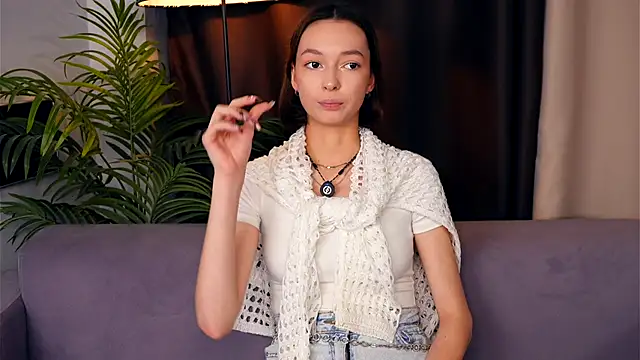 IvetteZermeno online show from November 2025 03:35:01 PM