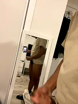 jayluvsu69 online show from November 2025 12:38:01 PM