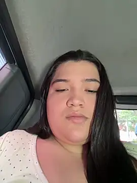 Snapshot of sweetmuslim01 chatting on January 2025 07:29:02 PM sweetmuslim01 online show from January 2025 07:29:02 PM