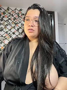 Snapshot of sweetmuslim01 chatting on March 2025 12:29:02 AM sweetmuslim01 online show from March 2025 12:29:02 AM