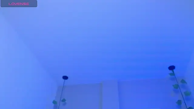 Ahri roux 1 online show from November 2025 01:05:01 AM