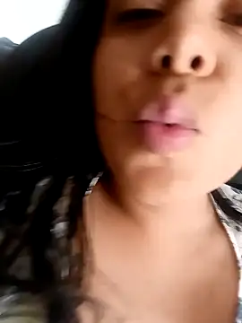 LorieFerrer online show from February 2025 08:21:01 PM