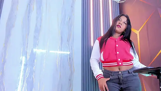 Snapshot of sexy_hot_spot chatting on November 2025 09:15:01 PM sexy hot spot online show from November 2025 09:15:01 PM