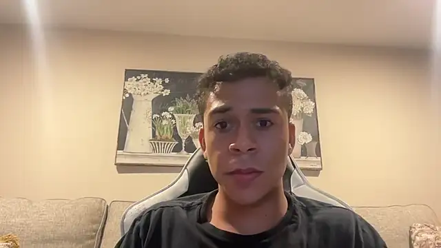 Snapshot of jjstryder chatting on November 2025 06:35:02 AM jjstryder online show from November 2025 06:35:02 AM