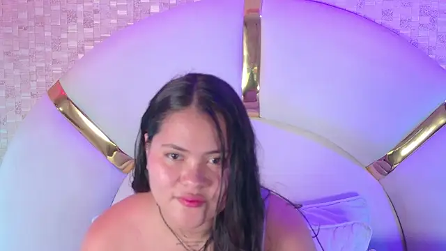 aria sm online show from December 2025 03:46:01 AM