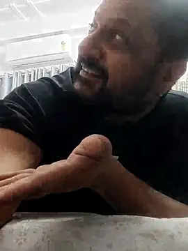 Snapshot of dishant_1686 chatting on November 2025 12:38:01 PM dishant 1686 online show from November 2025 12:38:01 PM