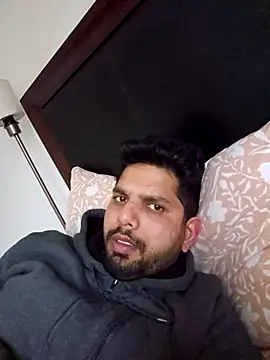 ankitpatel9879 online show from November 2025 09:36:01 PM