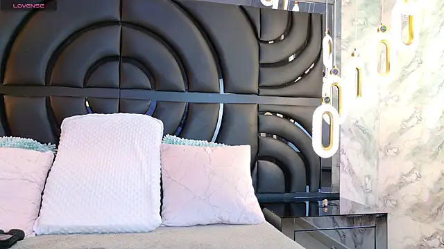 BunnySexyy18 online show from November 2025 01:10:01 PM