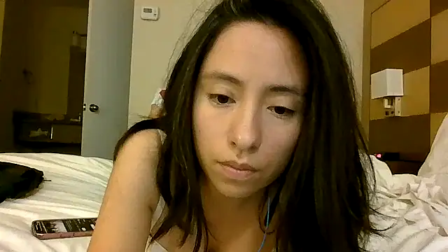 Snapshot of angeliclipsunderworld chatting on November 2025 08:34:02 AM angeliclipsunderworld online show from November 2025 08:34:02 AM