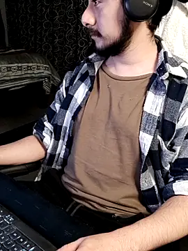 Snapshot of fere19933 chatting on November 2025 08:33:02 AM fere19933 online show from November 2025 08:33:02 AM