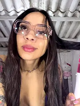 BootedMist online show from November 2025 05:39:01 AM