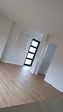 cloudyyyykiwi online show from November 2025 05:08:02 AM