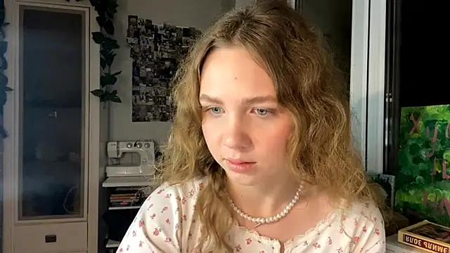 Snapshot of KiaNitchman chatting on November 2025 05:09:01 PM KiaNitchman online show from November 2025 05:09:01 PM