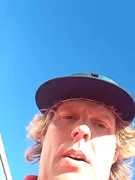 heathbar33 online show from November 2025 03:12:01 PM