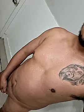 70Lopez online show from November 2025 05:51:02 AM