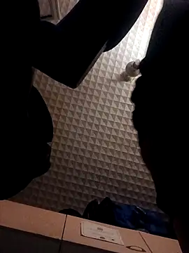 hotguy71000 online show from November 2025 03:42:02 AM