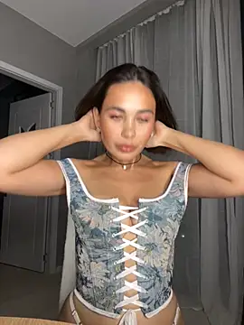 Tatargirl online show from November 2025 04:09:02 PM