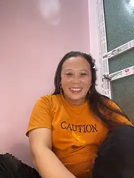 Snapshot of xuan-ha chatting on December 2025 12:54:01 PM xuan-ha online show from December 2025 12:54:01 PM