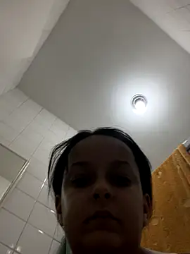 Snapshot of olicaroo chatting on November 2025 12:32:01 AM olicaroo online show from November 2025 12:32:01 AM