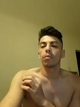 Snapshot of roddyron1n chatting on November 2025 01:22:01 AM roddyron1n online show from November 2025 01:22:01 AM