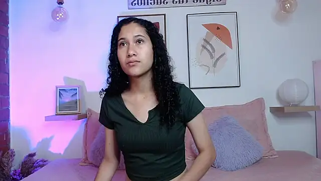 blackvelvetx69 online show from November 2025 01:21:02 PM