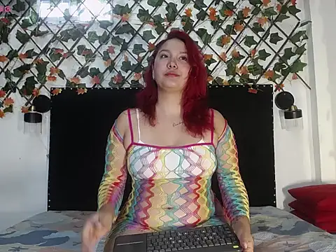 Snapshot of vhannaper chatting on November 2025 11:53:01 AM vhannaper online show from November 2025 11:53:01 AM