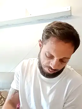 pollamss online show from November 2025 03:00:02 PM